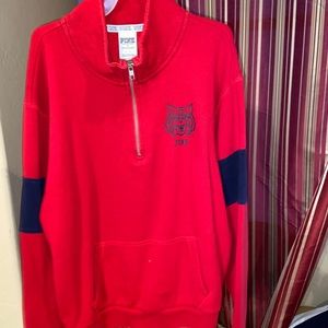 University of Arizona sweatshirt